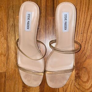 Steve Madden  (NWOT) block heel sandals for women. Size 9.5.
